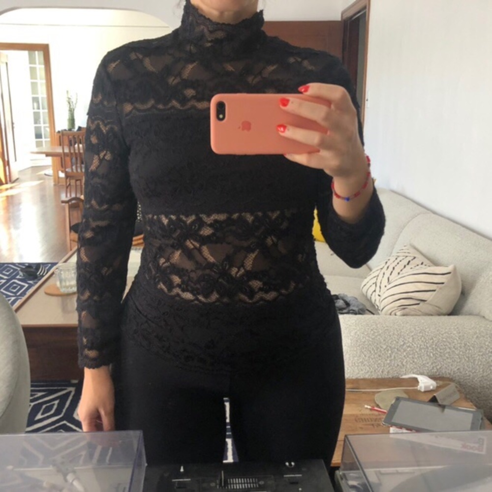 VINTAGE Y2K BEBE TOP